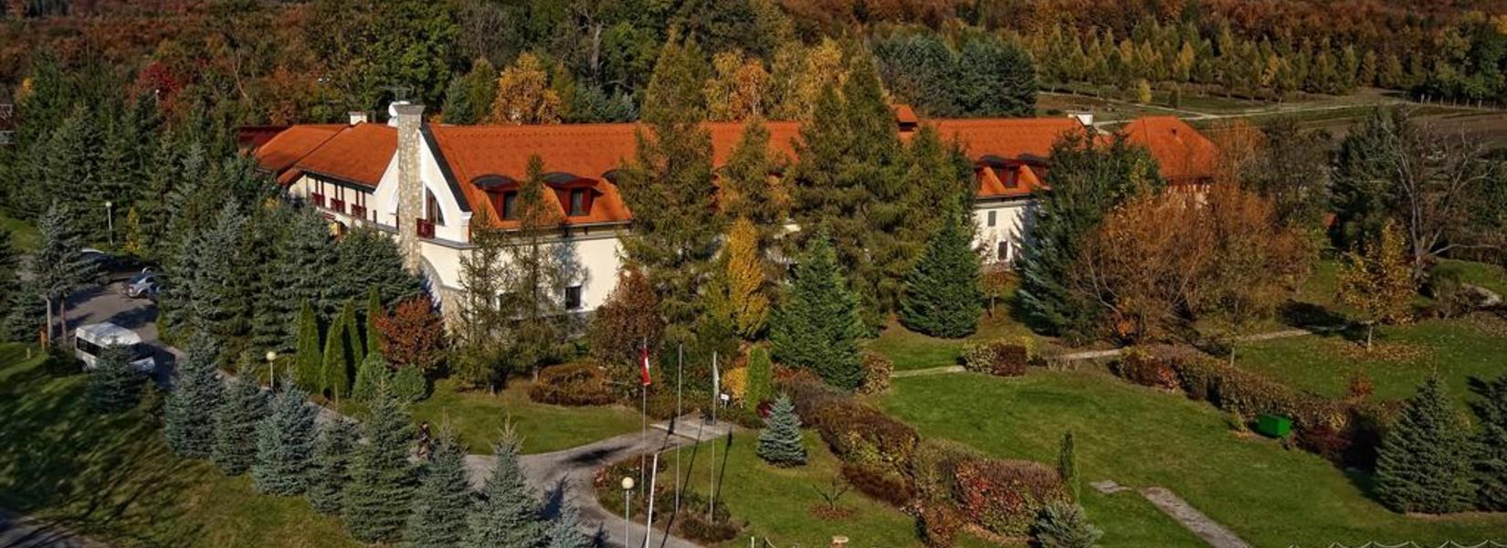 Szarvaskút Wellness Hotel 
