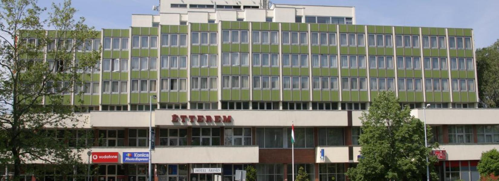 Hotel Árpád Tatabánya