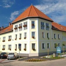 Hotel Korona Wellness Rendezvény & Borszálloda Eger