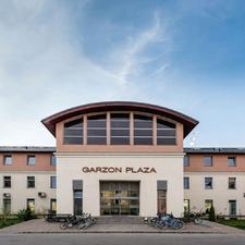 Hotel Garzon Plaza Győr