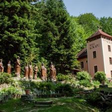 Kőkapu Vadászkastély és Hotel Nagyhuta