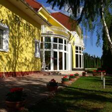 Penta Lux Hotel és Apartman Tata