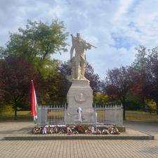 Szobor-hegy