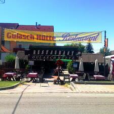 Gulyáskunyhó Étterem