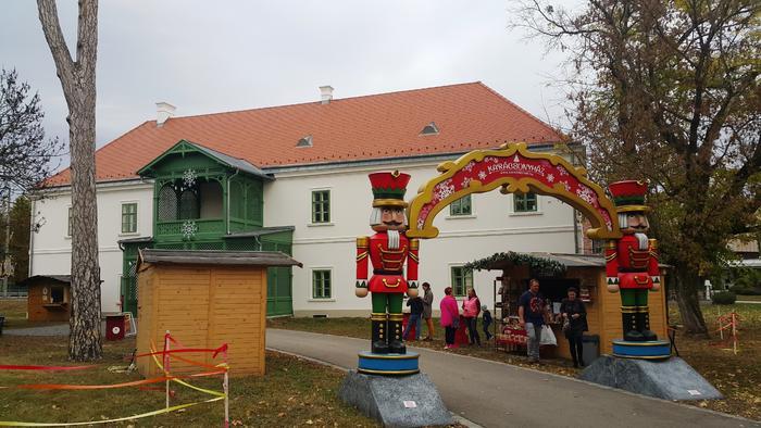 Karácsonyház Gödöllőn