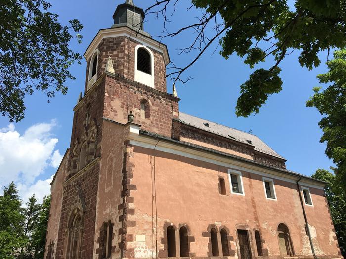 Román-kori prépostsági templom