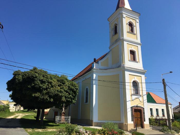 Szent Euszták templom Herend