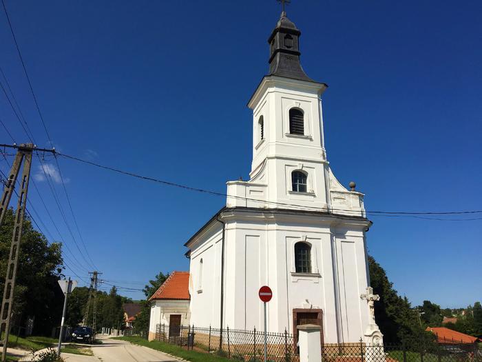A bándi Szent Anna-templom Szent Anna-templom Bánd