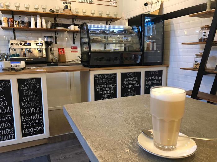 Mókusch Café reggeliző Mókusch Café & Deli