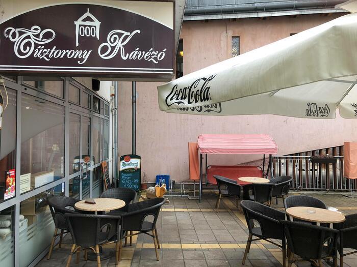 Gödöllő szívében csodás hangulatú kávézó 