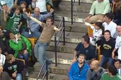Tovább a bejegyzéshez Egy igazi rajongó szívvel lélekkel támogatja csapatát