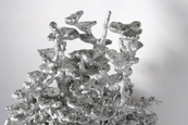 Forró alumíniumot öntöttek a hangyabolyba 