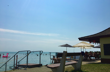 Budatava strand Balatonalmádin