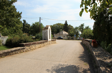 Nepomuki Szent János híd