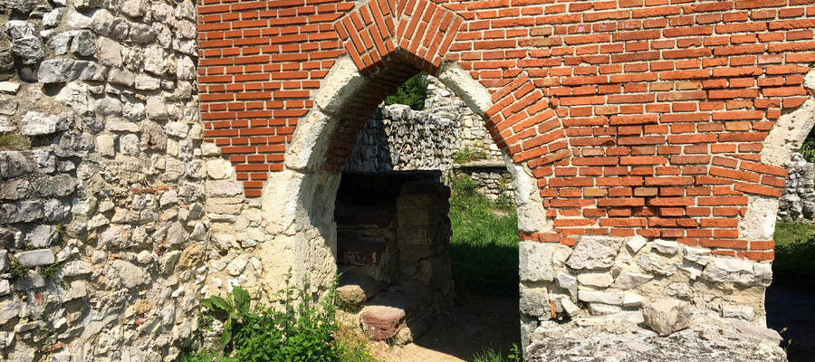 Balatonfüreden találjuk a Szent Mihály templomromot Szent Mihály templomrom