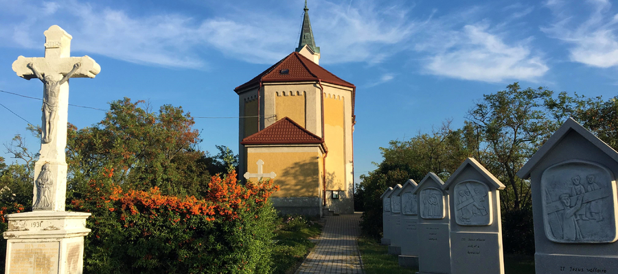 A sukorói Loyolai Szent Ignác templom Loyolai Szent Ignác templom Sukoró