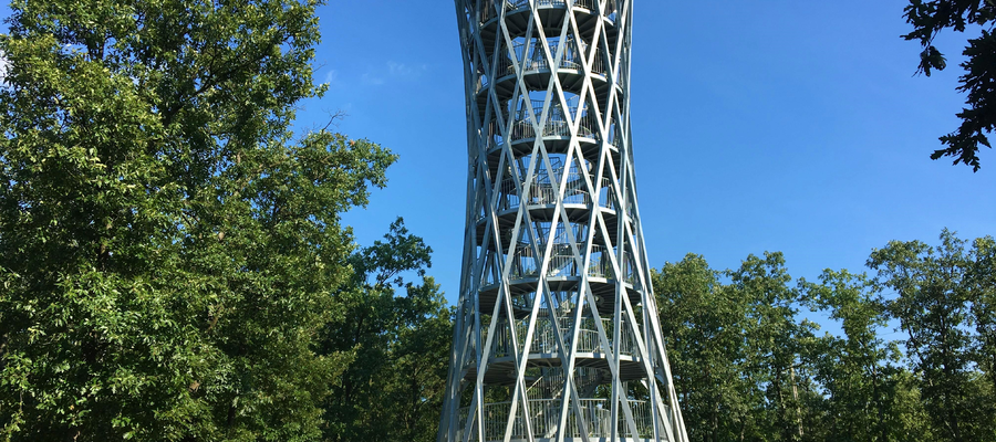 Gizella királyné-kilátó a Gulya dombon