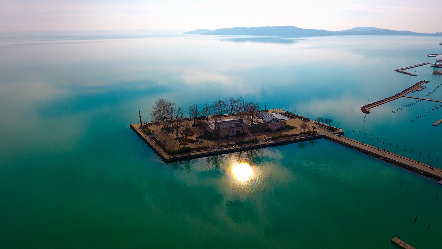 Balaton advent idején