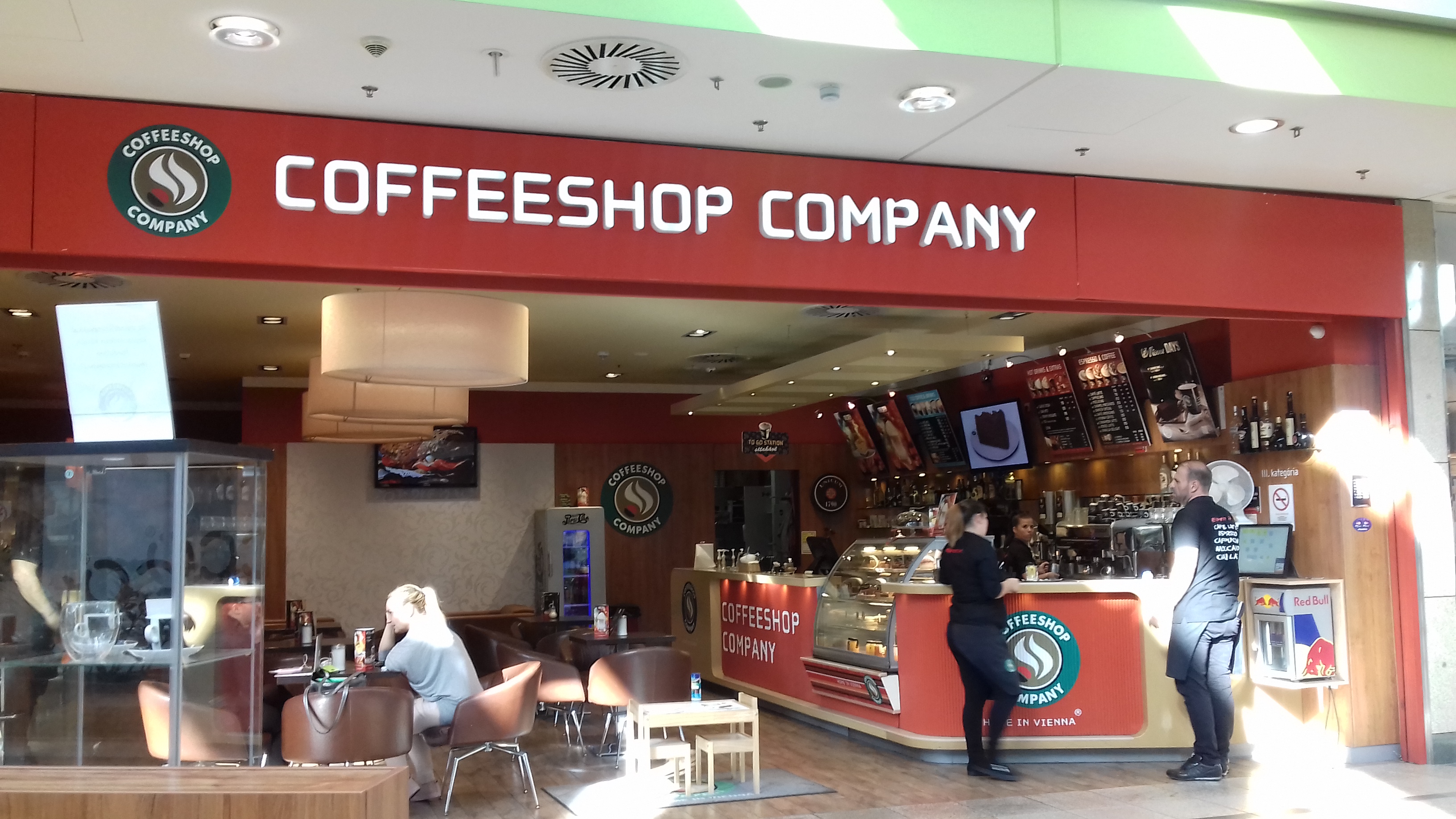 Company Árkád, Budapest