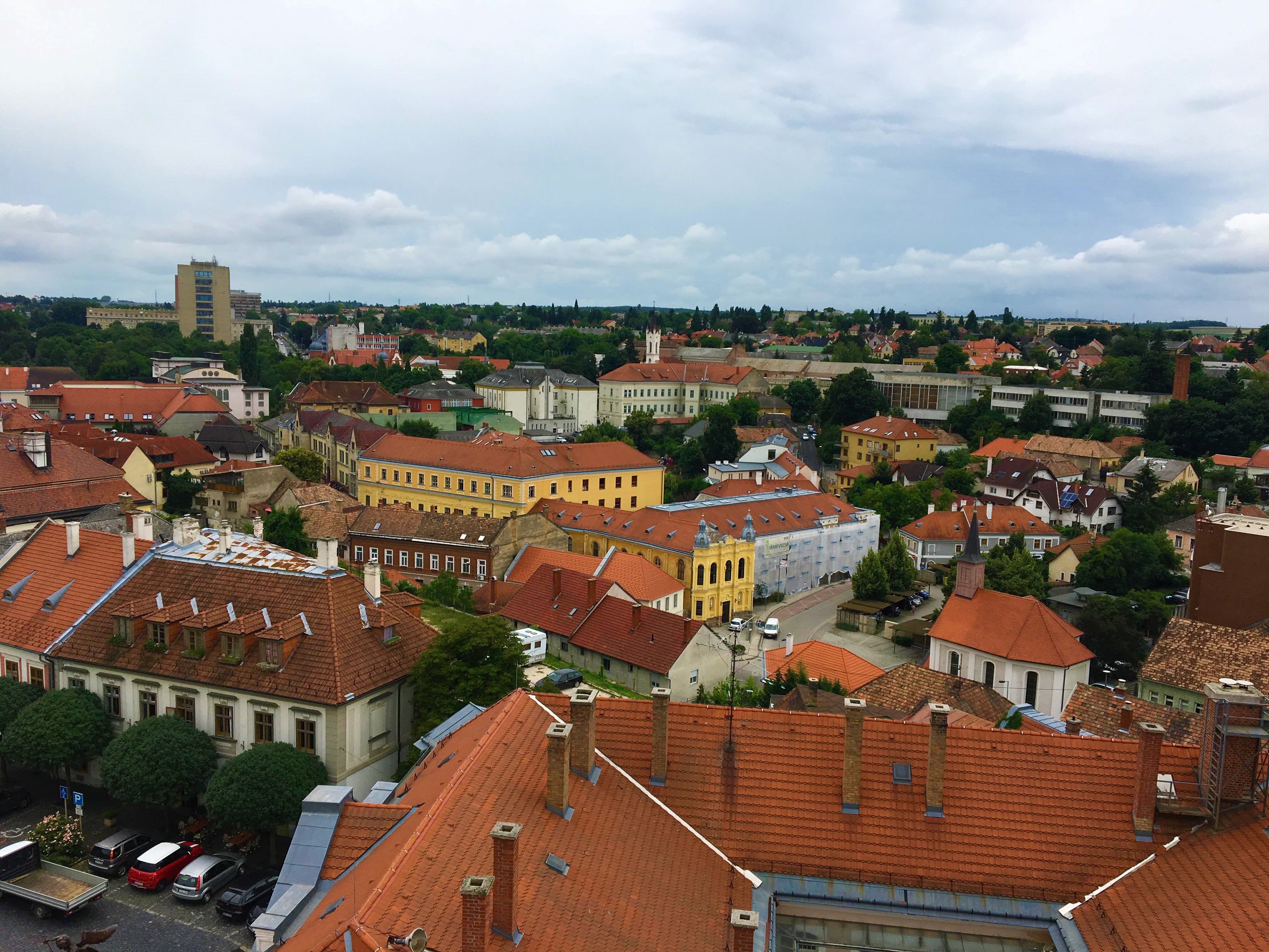 Kilátás a veszprémi Tűztoronyból