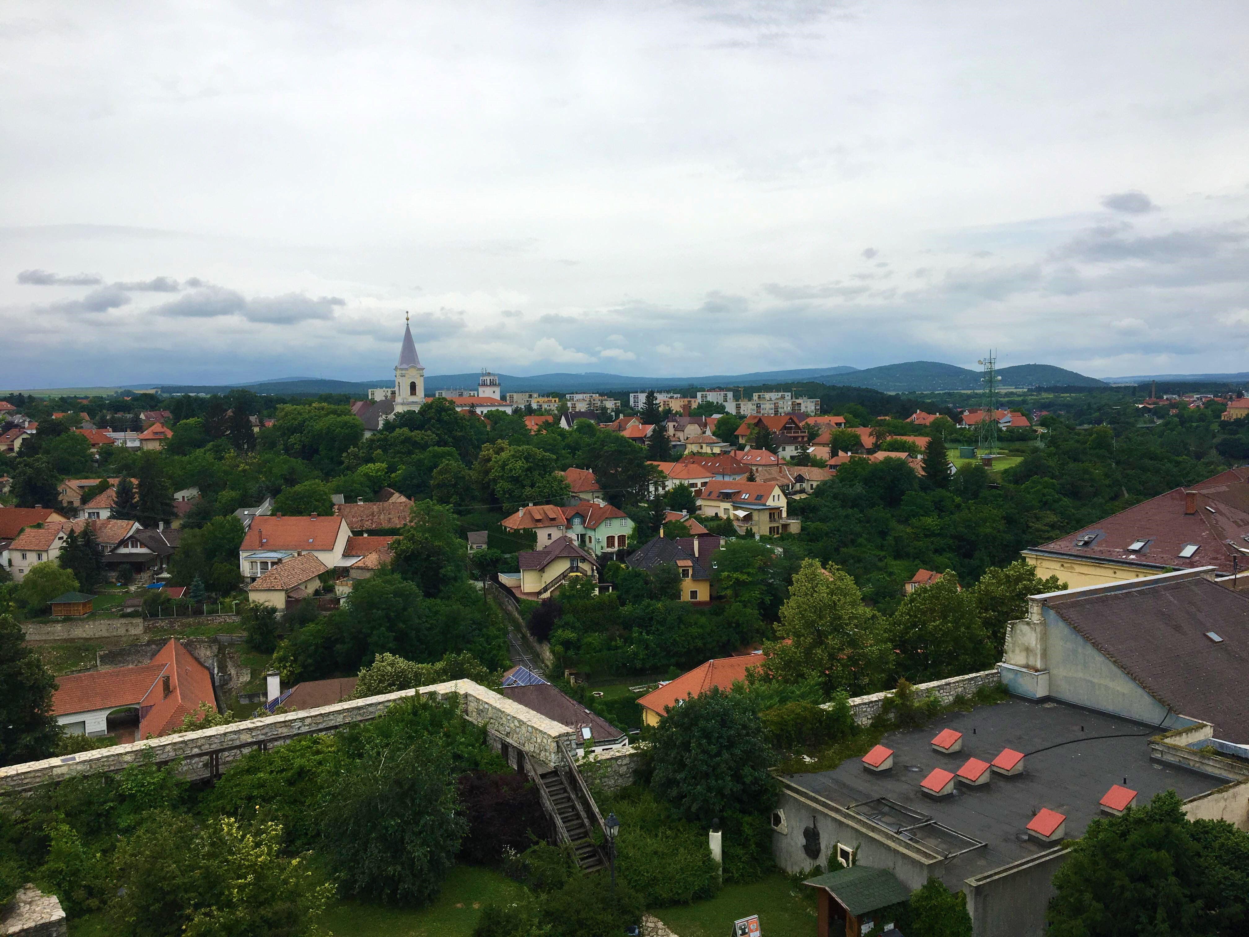 Kilátás a veszprémi Tűztoronyból