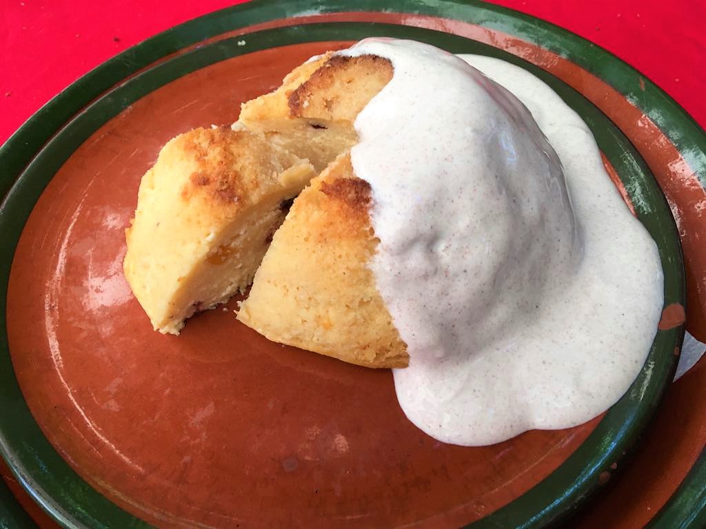 Kemencében sült túrógombóc a Tűzkert Étteremben