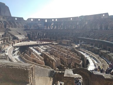 Római Colosseum belüről